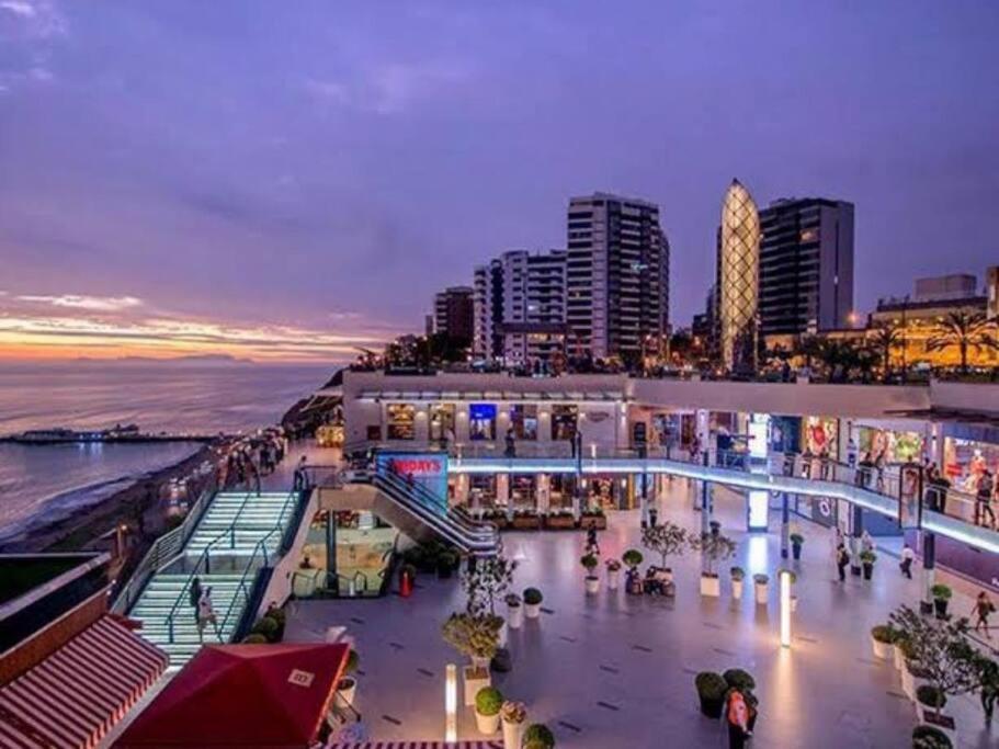 Centric Apartments In Miraflores • Key Locations • Lima Bagian luar foto